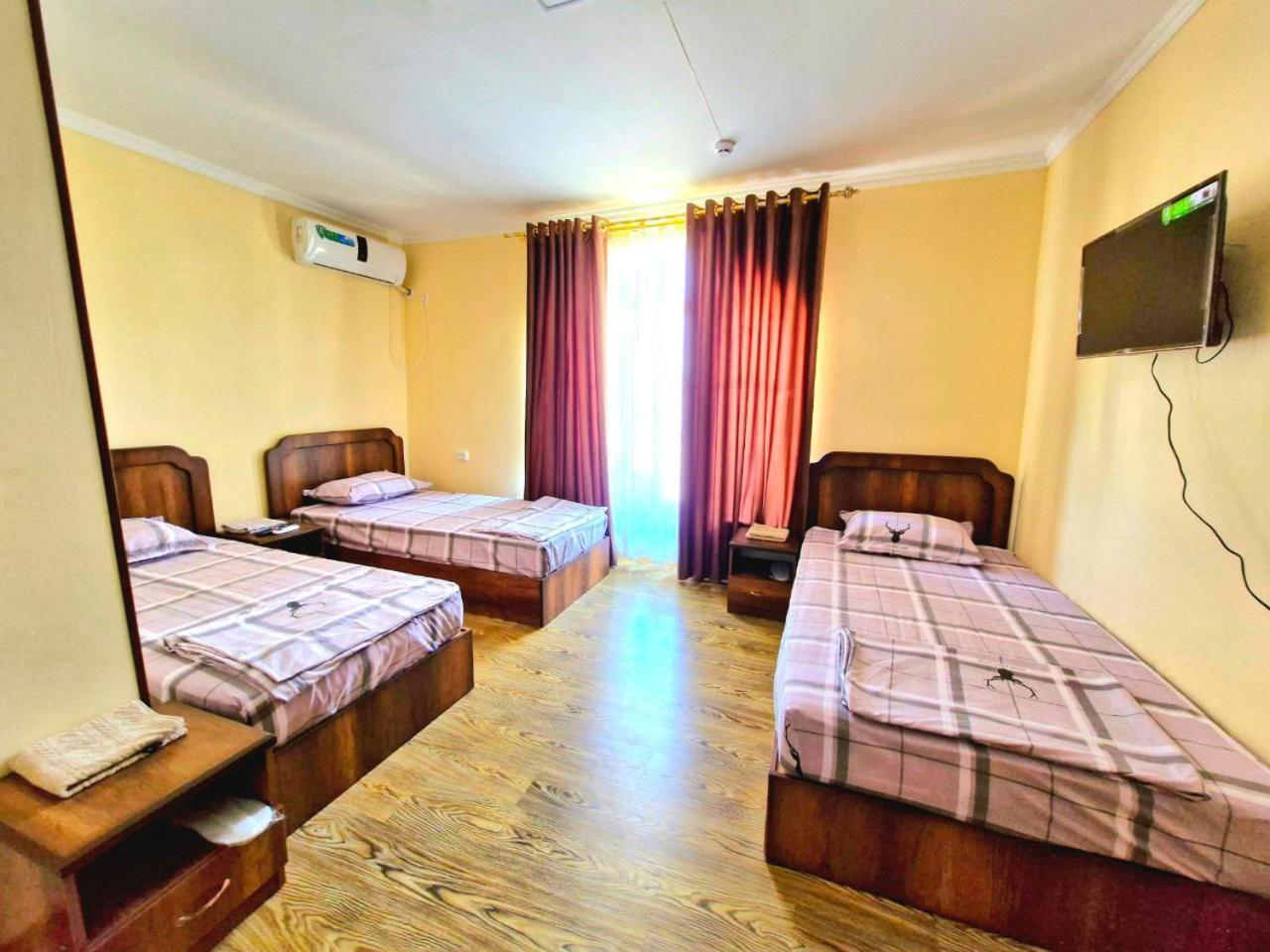 בוקורו Hotel Mir Адрес Abu Ali Ibn Sino 4A מראה חיצוני תמונה